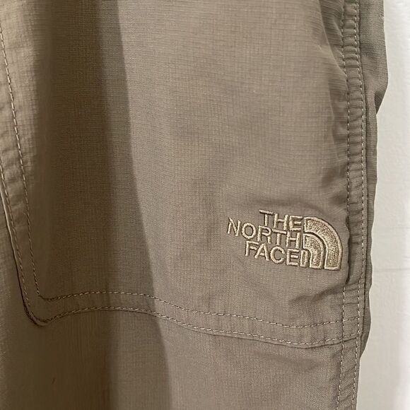 THE NORTH FACE HIKING PANTS SIZE 12 - Picture 5 of 13